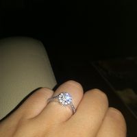 In che modo ti prendi cura del tuo anello di fidanzamento? - 1