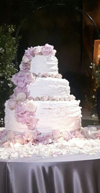 Wedding cake sia!! 🎂🎂🎂 - 1