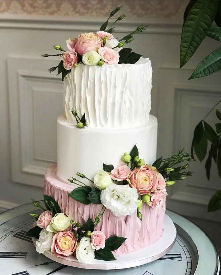 Torta nuziale 🍰🧁- qualche idea per le spose estive - 1