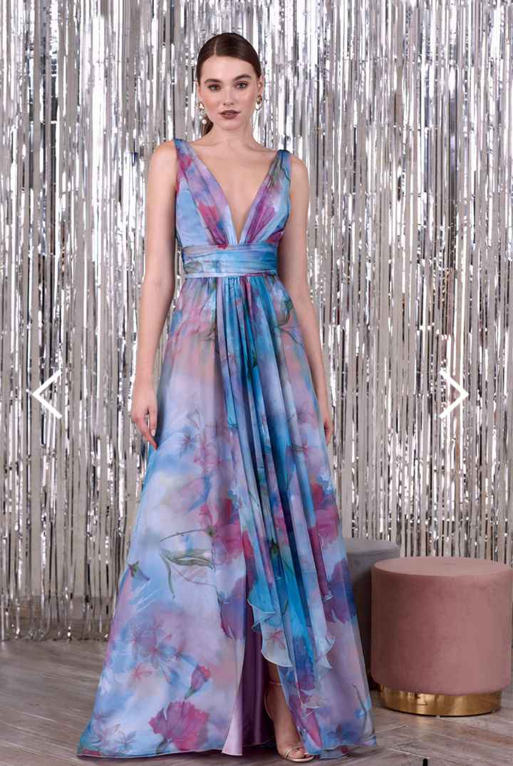 Mia sorella ha trovato il vestito perfetto! 😍 - 1