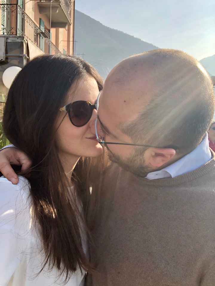 Giornata mondiale del bacio: condividete i baci con la vostra metà - 1