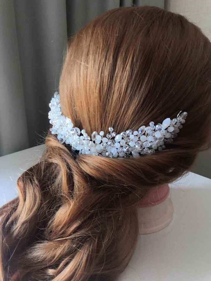 Accessorio per capelli - 1