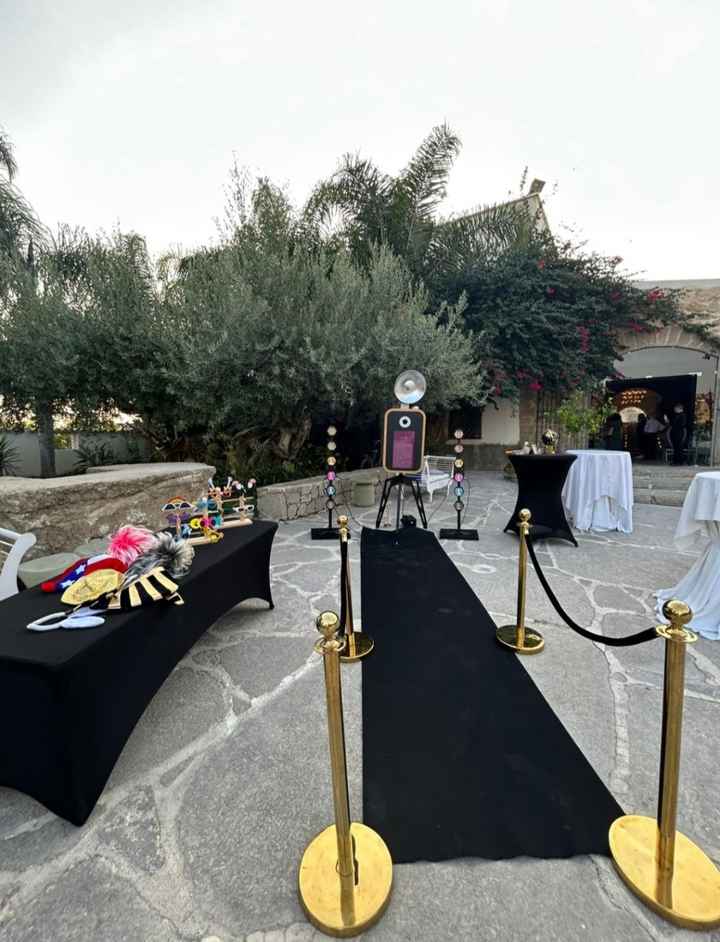 Ingresso Feudo Burrajotto e Photobox di Catania E20 🤍 - 3