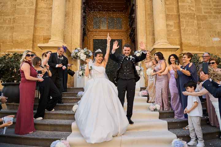 Tra poco sposati da 1 mese 🤍 - 1