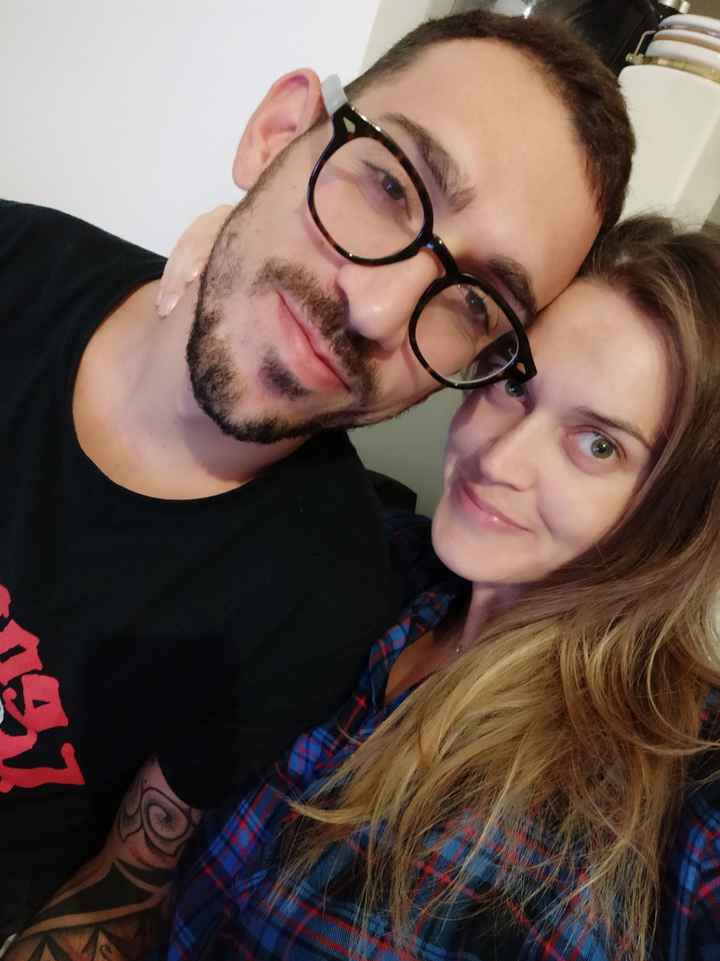 Postate una foto di voi due 👇 - 1