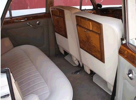 Bentley S3 - interni