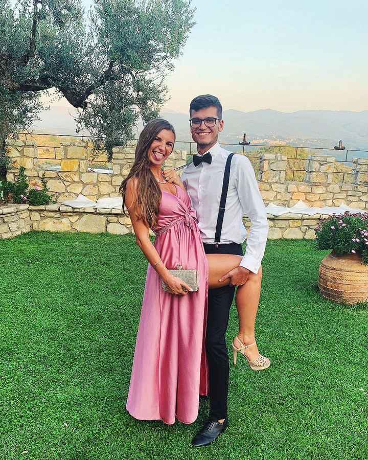 Postate una foto di voi due 👇 - 1