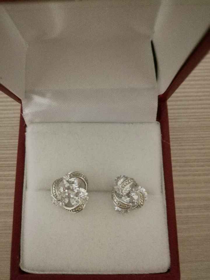 Che gioielli e accessori indosserete?? - 1