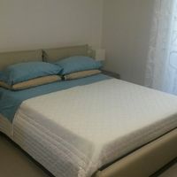 Mi fate vedere i vostri mobili? - 1