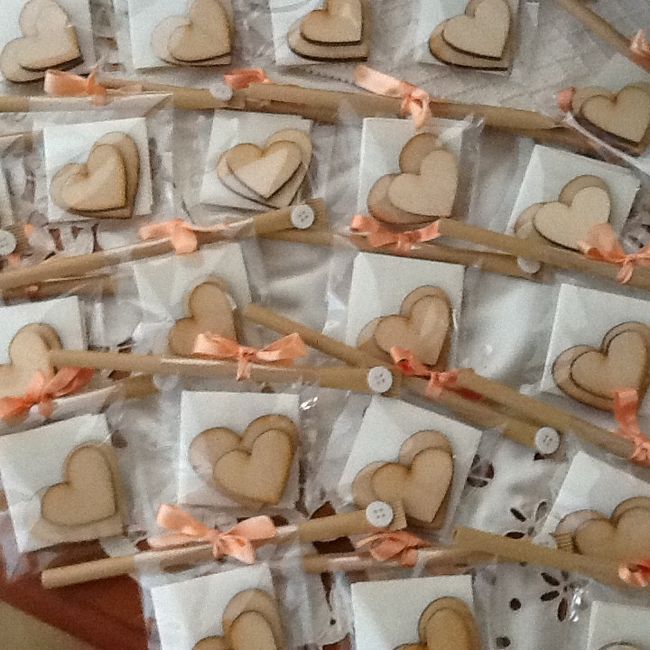 Penna e cuori per messaggio guestbook