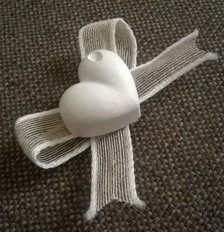 particolare singola calamita