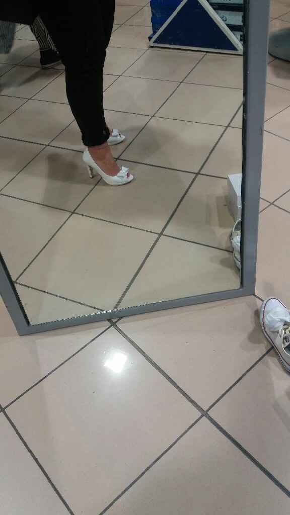 Scarpe prese - 4
