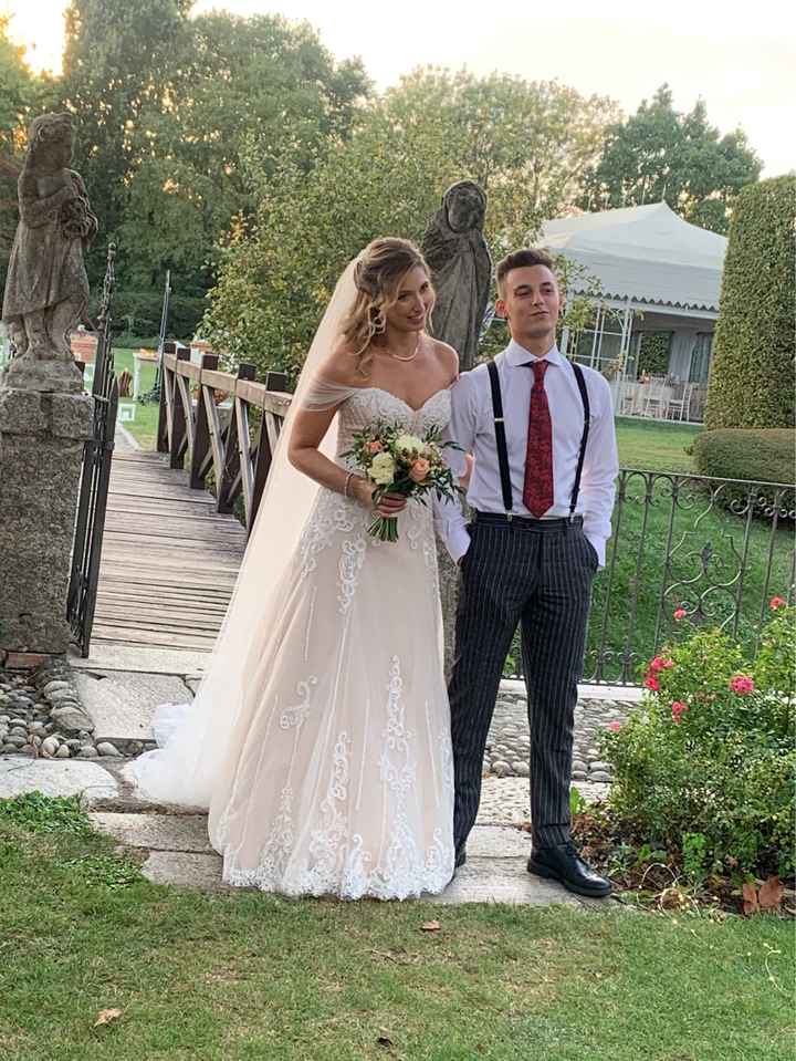 foto di rito con invitato speciale