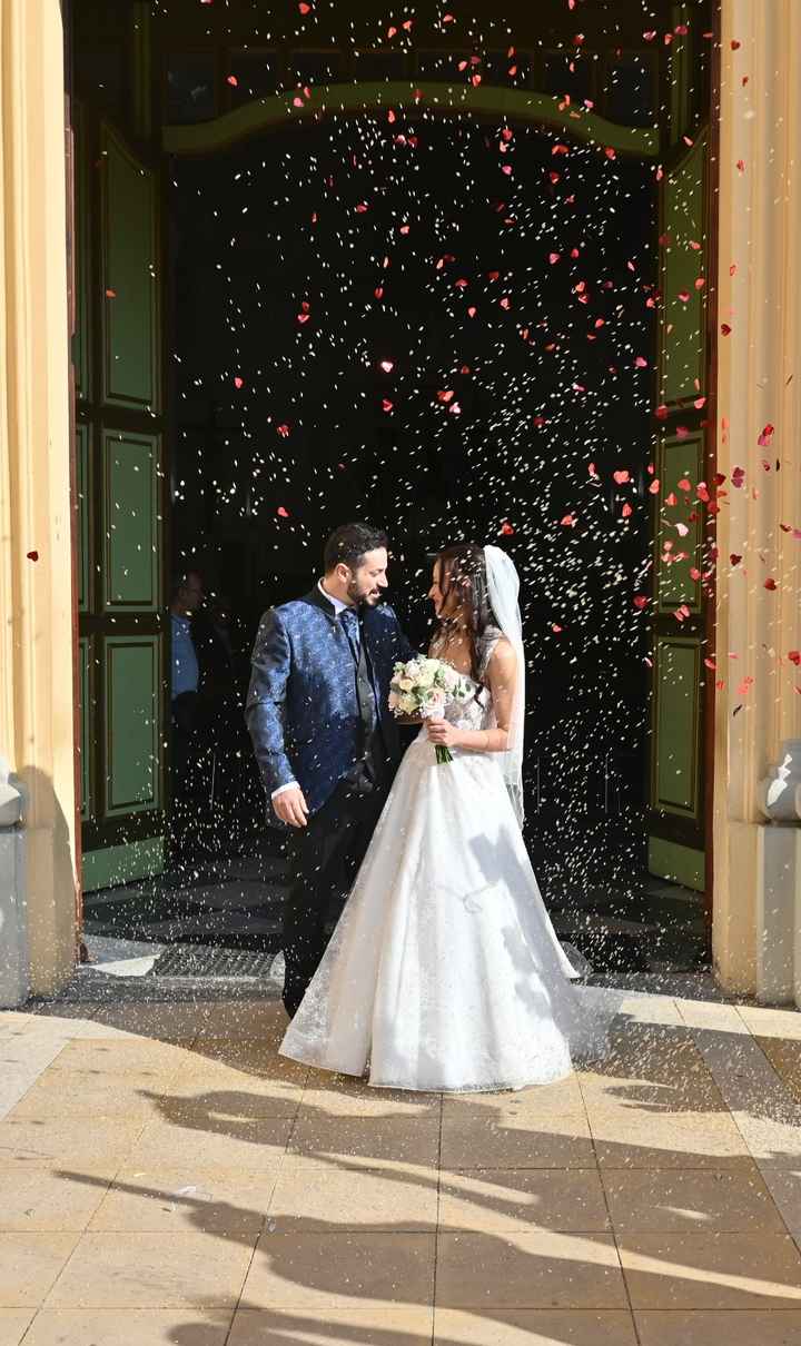 Condivisione foto lancio riso o petali - 1