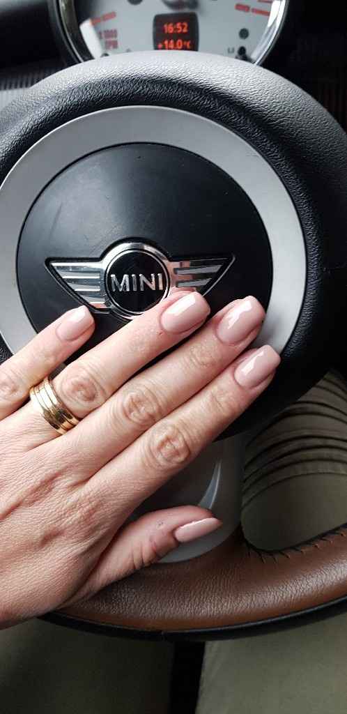 Prima prova unghie. - 1