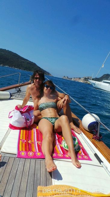 Sondaggio :) chi è il "bello"della coppia?  - 2