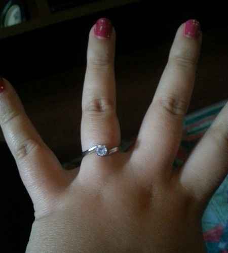 I vostri anelli di fidanzamento: vogliamo vederli! - 2