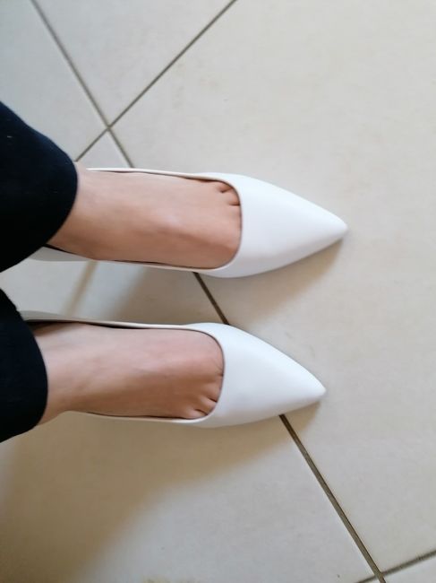 Scarpe.... Aiiuutoooo 2