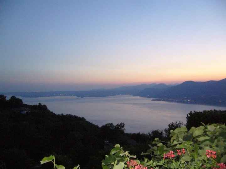 panorama lago dalla nostra location
