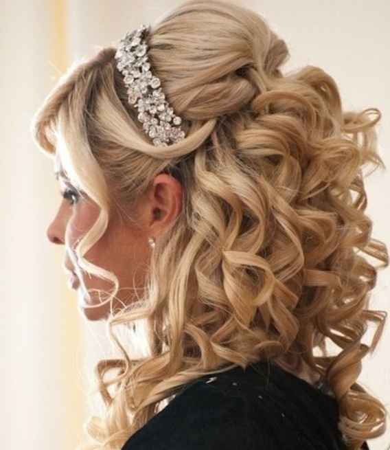 Ragazze sposate e future spose (acconciatura) - 1