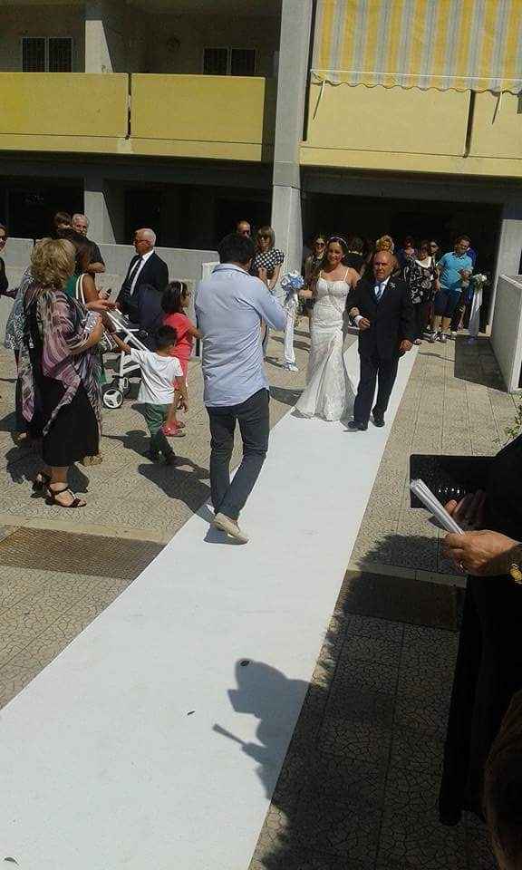 Ragazze vi faccio vedere alcune foto del nostro giorno più bello - 9