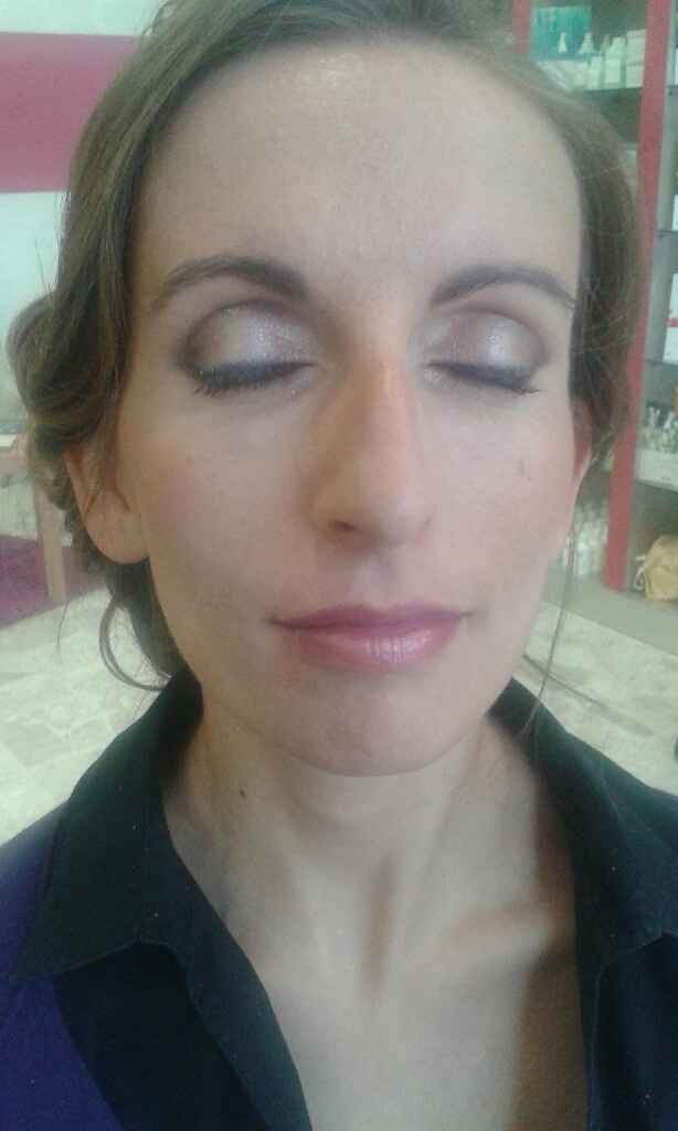 Acconciatura e trucco - 1