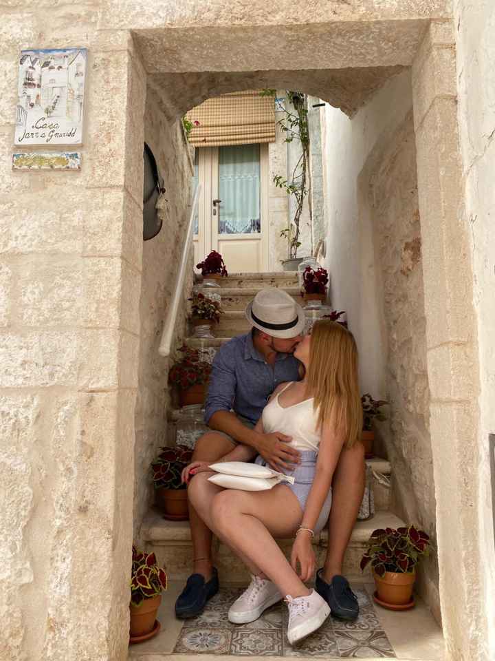 Postate una foto di voi due 👇 - 1