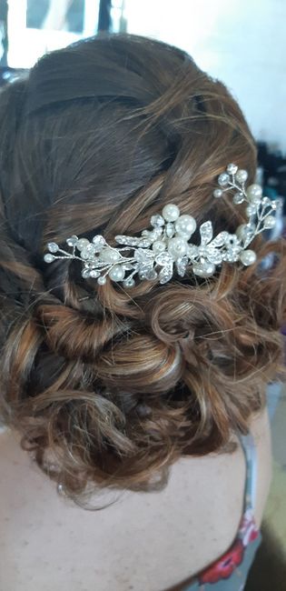 Pettinino per acconciatura - 1