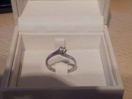 il mio anello di fidanzamento 