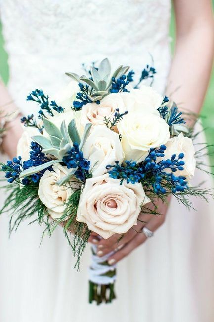 Bouquet sposa bianco-blu 19