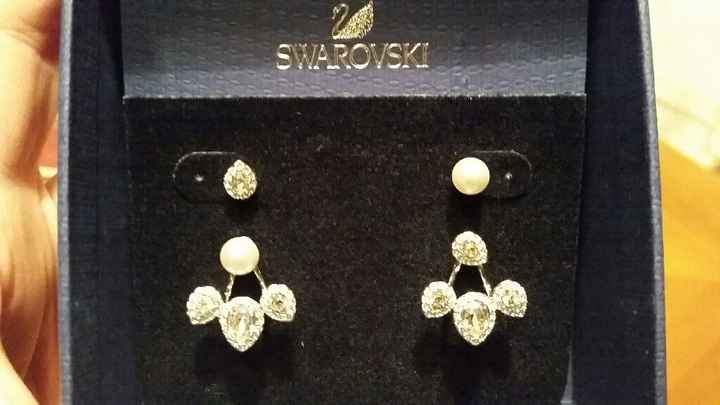 Orecchini di perle e swarovski - 1