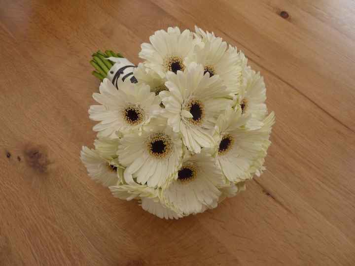 i fiori!!!! semplici gerbere bianche