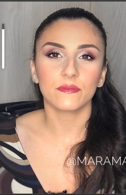 Come vi sembra questo make up ? 5