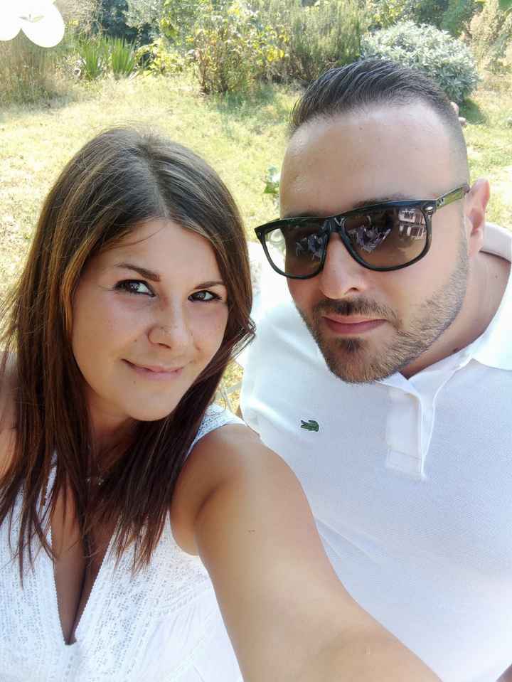 Postate una foto di voi due 👇 - 1