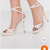 Scarpe bianche si o no? - 2