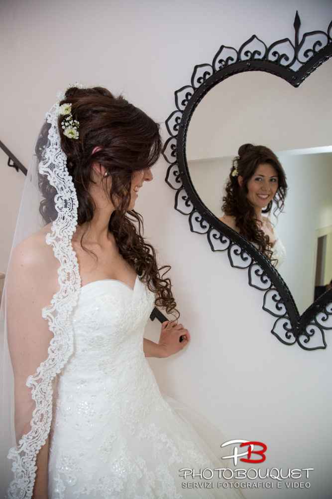 Vestizione sposa