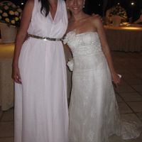 amica con vestito chiaro -_-'