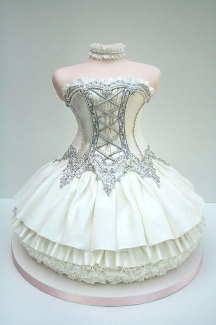 dress wedding cake