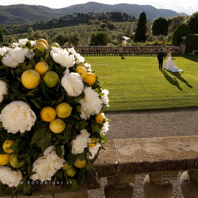 Decorazione floreale tema limoni