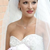 Avete voglia di farmi vedere i vostri trucchi sposa? - 1