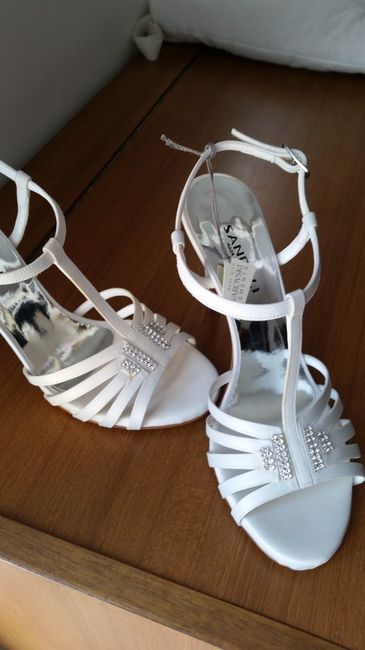 Le vostre scarpe!! - 1