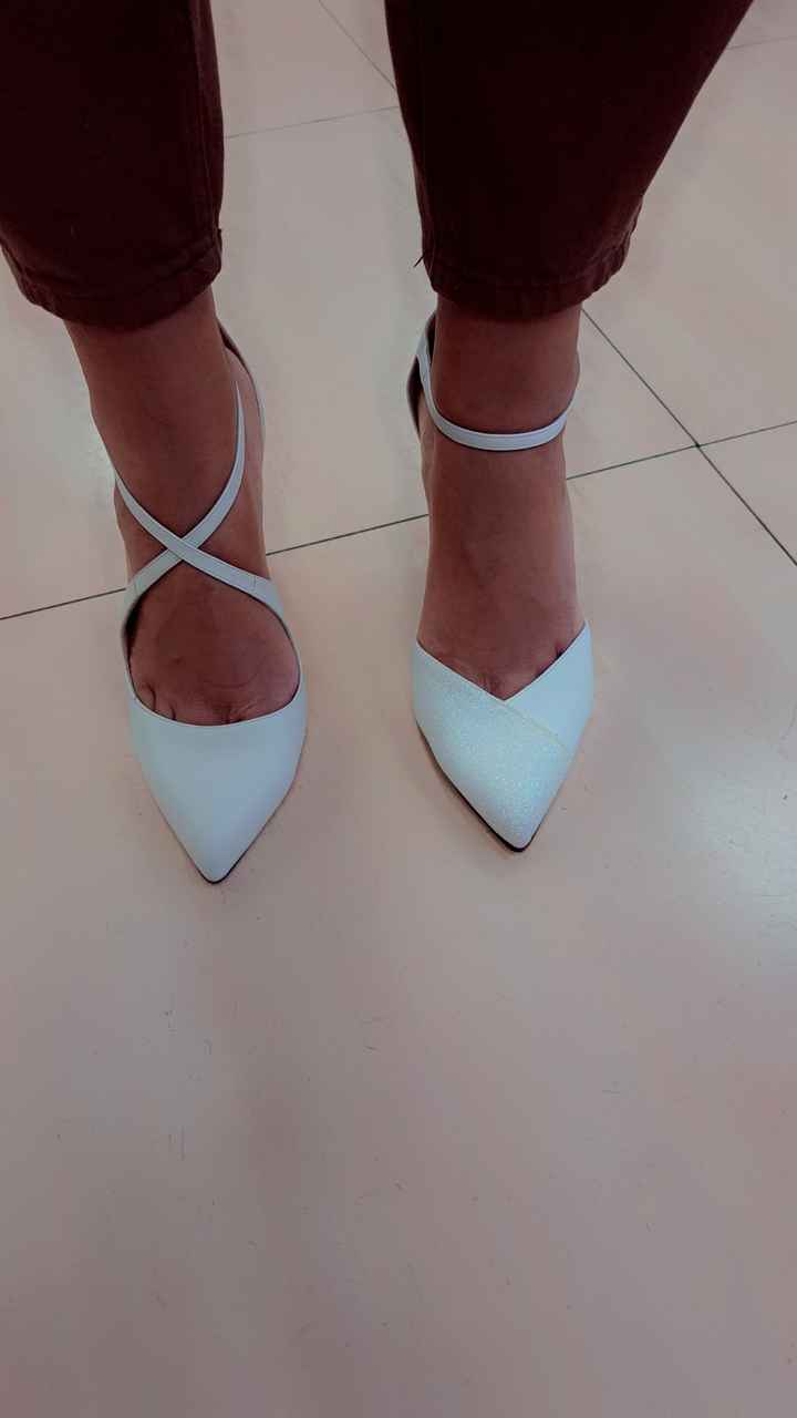 Scarpe, finalmente trovate! - 1