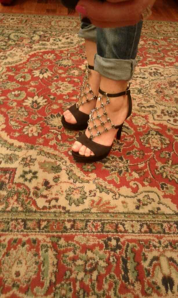 Scarpe trovate a 600km di distanza - 1