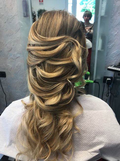 Help parrucchiera!! - 1