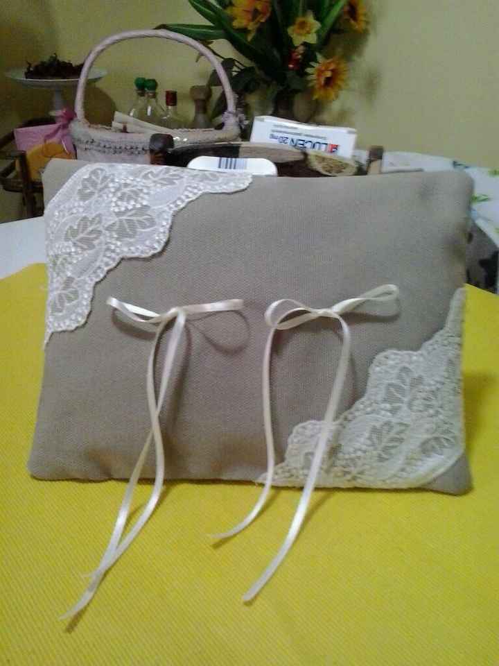 Cuscino porta fedi... ecco il mio, mi fate vedere i vostri - 1