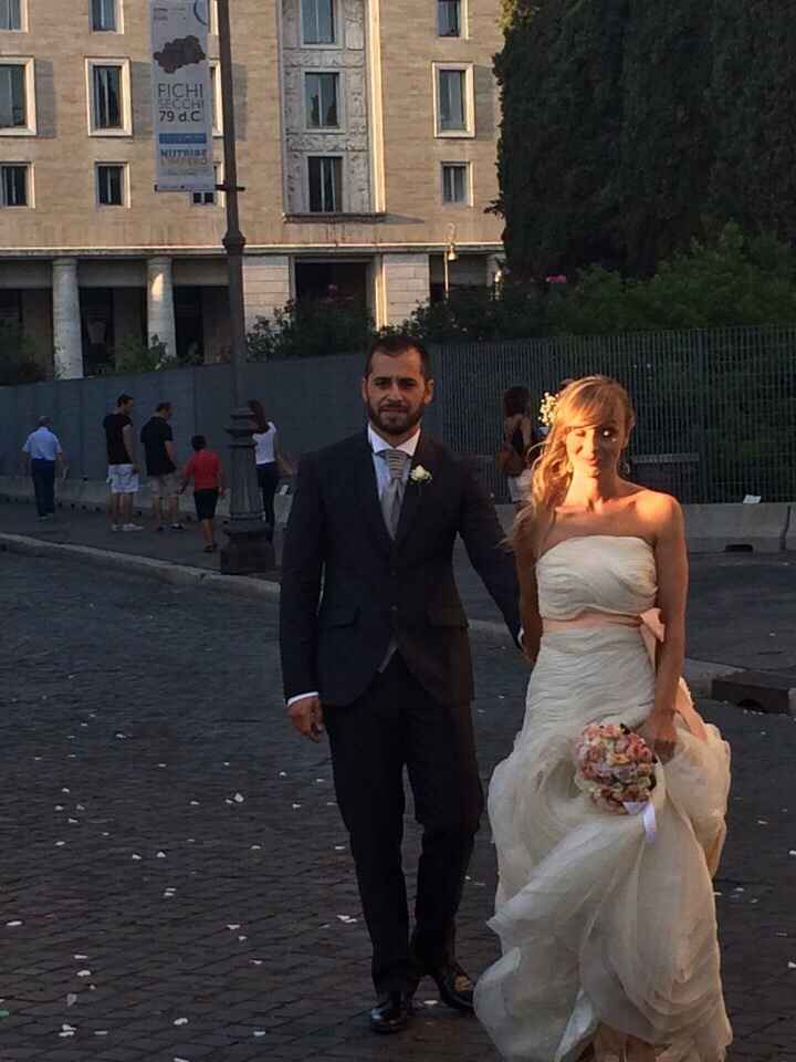 Questo é il mio abito e il vostro??? postate le foto!!!! - 2