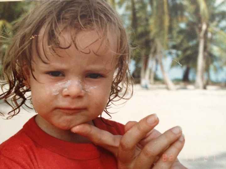 Una nostra foto da bambina e da adulta - 1