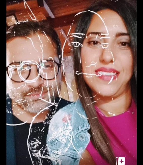 Postate una foto di voi due 👇 - 1