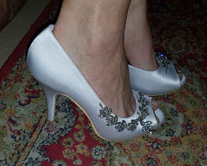Finalmente scarpe!! - 3