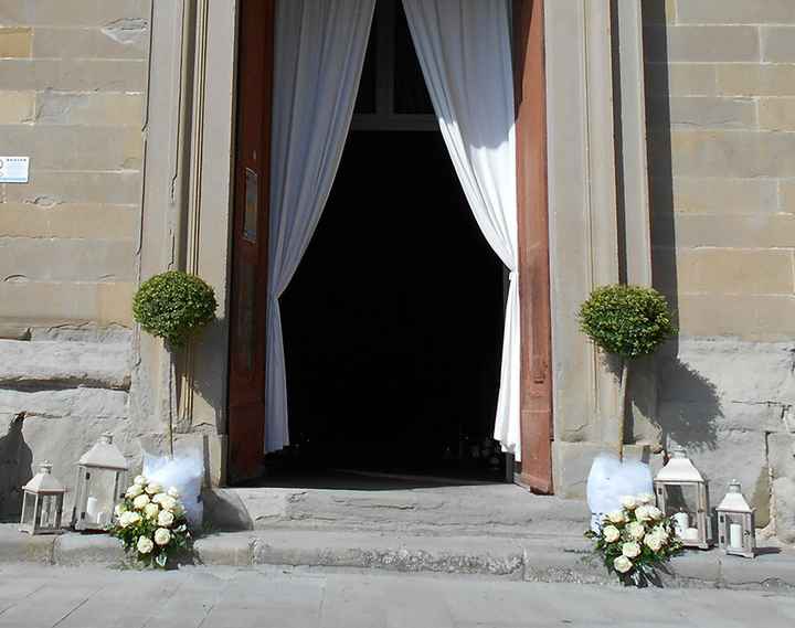 Fiori in chiesa - 1